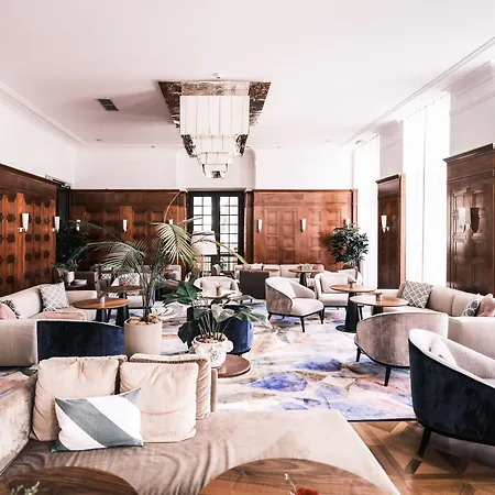 ホテル Falkensteiner