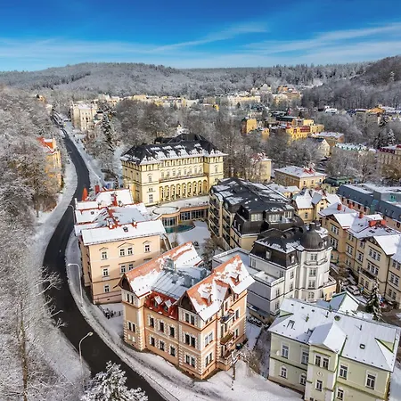 Falkensteiner ホテル